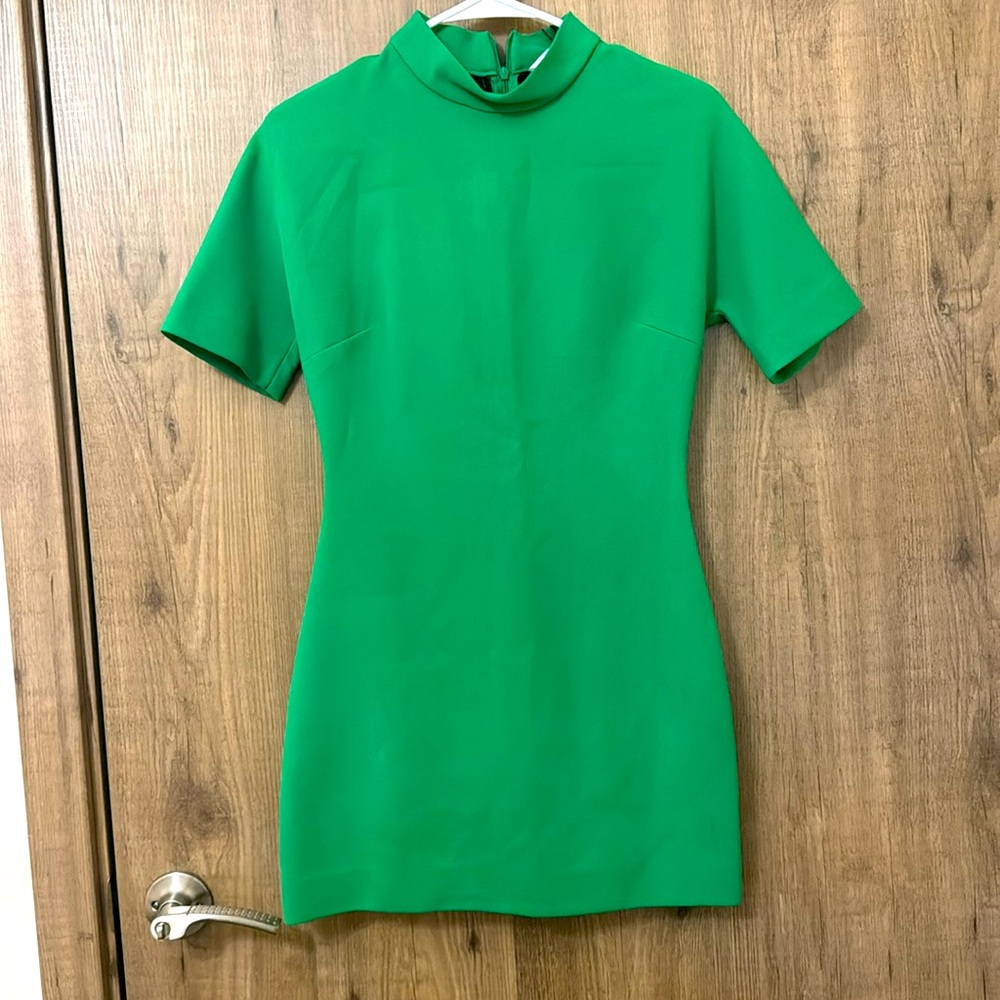 Zara mini green dress XS